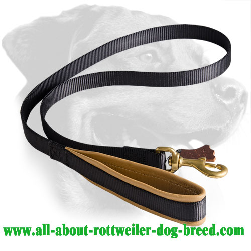 Rottweiler Leash Made of Nylon with Nappa Padded Handle