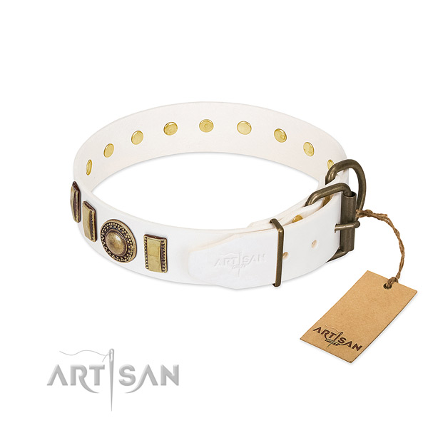 Convenient full grain leather dog collar with corrosion resistant traditional buckle